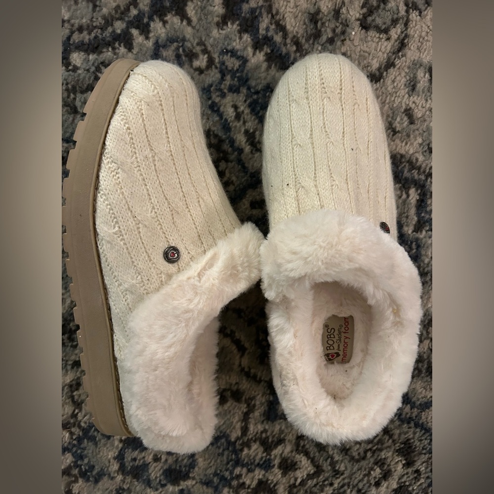 BOBS by Sketchers Cozy Cream Knit Slippers with Faux Fur Lining